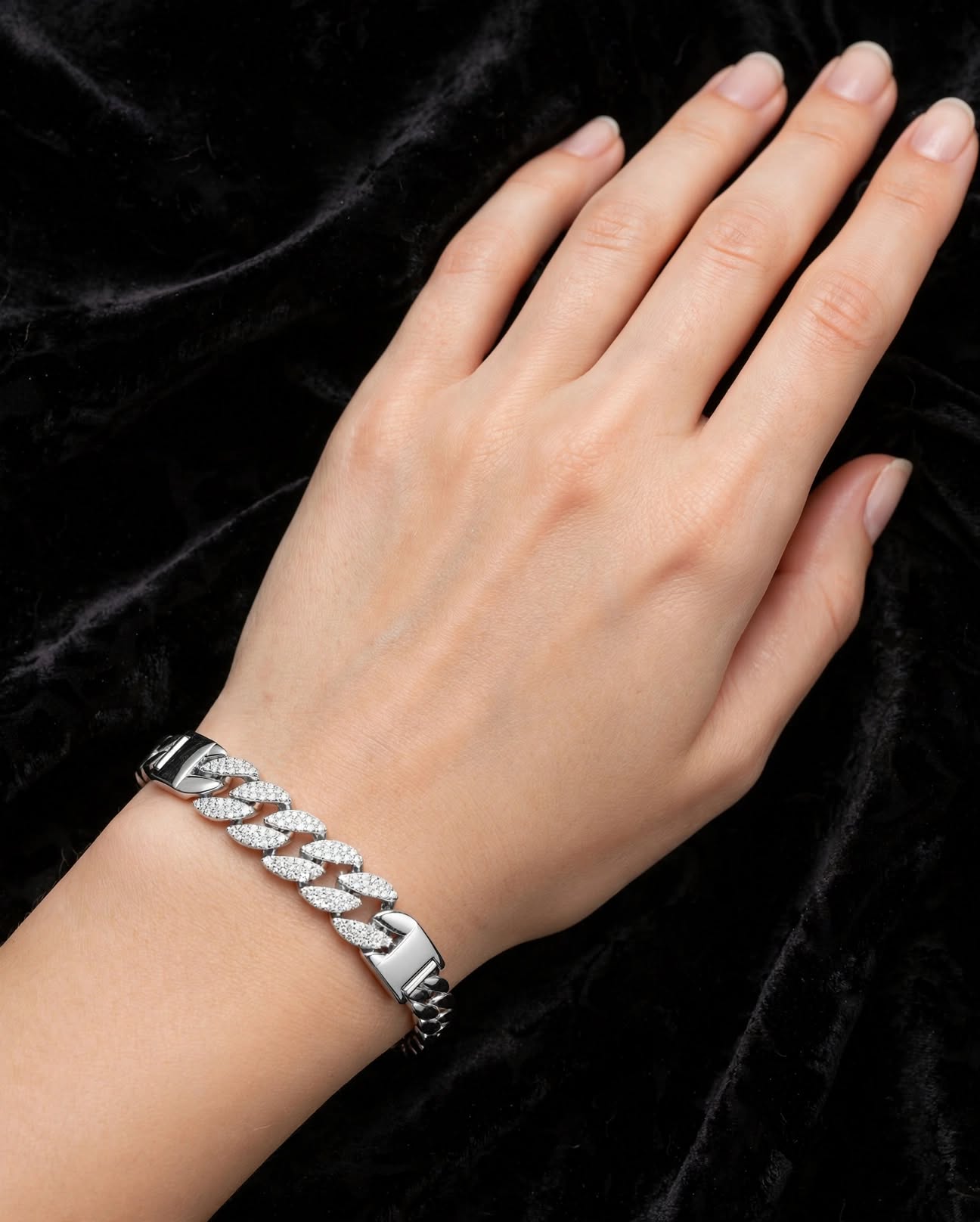 Unisex Cuban Link Silver Bracelet